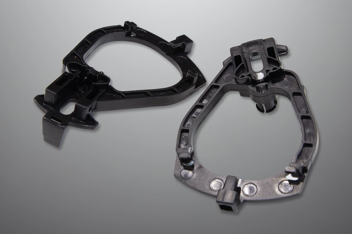 熱可塑性成形02｜射出成形｜日静化学株式会社